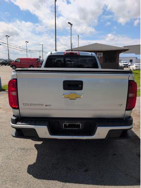 Silver Ice Metallic 2019 Chevrolet Colorado LT