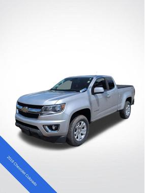 Silver Ice Metallic 2019 Chevrolet Colorado LT