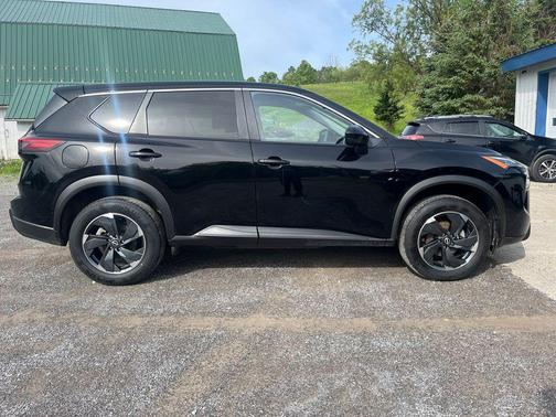 Super Black 2024 Nissan Rogue SV