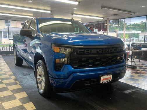 Glacier Blue Metallic 2023 Chevrolet Silverado 1500 Custom