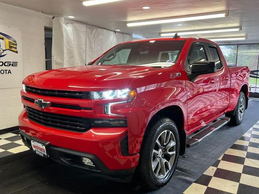 Red Hot 2019 Chevrolet Silverado 1500 RST