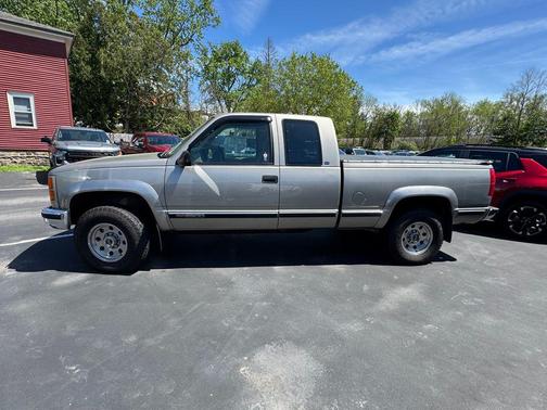 Pewter Metallic 2000 GMC Sierra 2500 SLE H/D