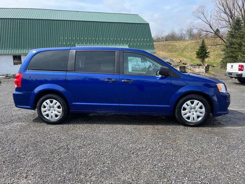Indigo Blue Clearcoat 2019 Dodge Grand Caravan SE