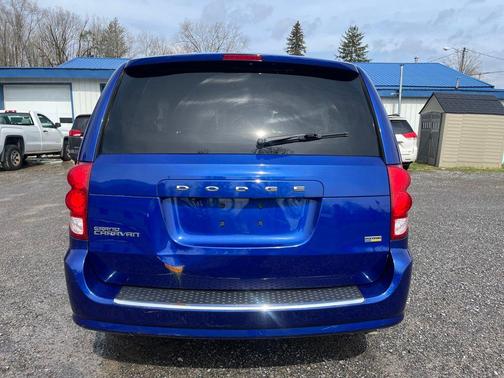 Indigo Blue Clearcoat 2019 Dodge Grand Caravan SE