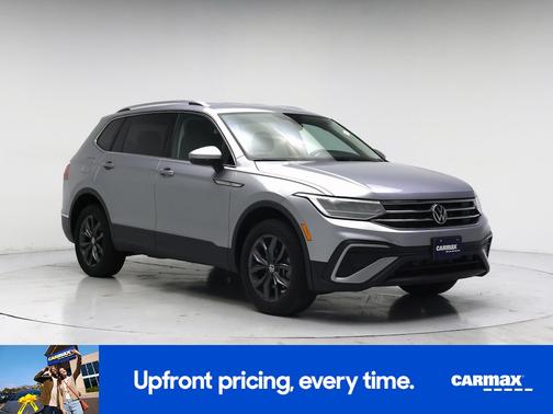 Silver 2023 Volkswagen Tiguan SE