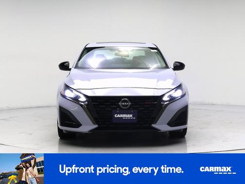Gray 2023 Nissan Altima SR
