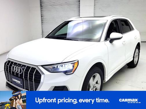 White 2021 Audi Q3 Premium