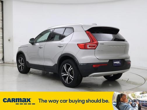 2023 Volvo XC40 B5 Core