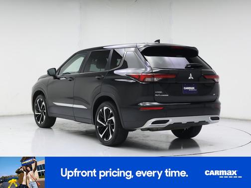 2023 Mitsubishi Outlander SE