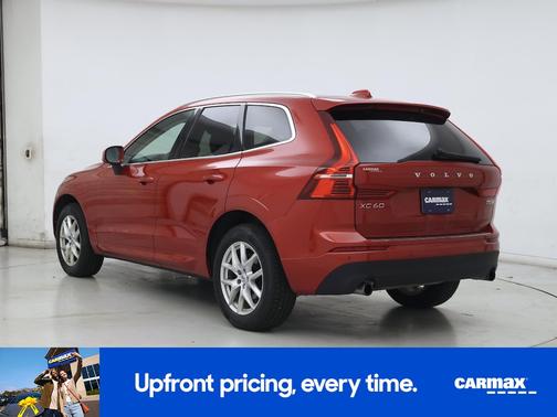 2020 Volvo XC60 T5 Momentum