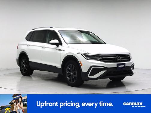 White 2022 Volkswagen Tiguan SE