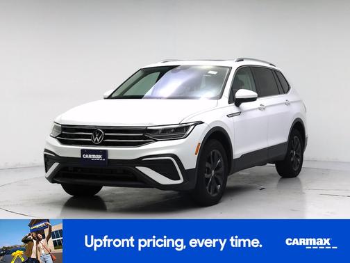 White 2022 Volkswagen Tiguan SE