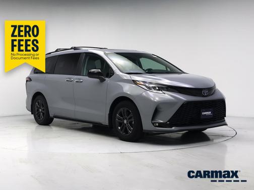 Gray 2025 Toyota Sienna XSE