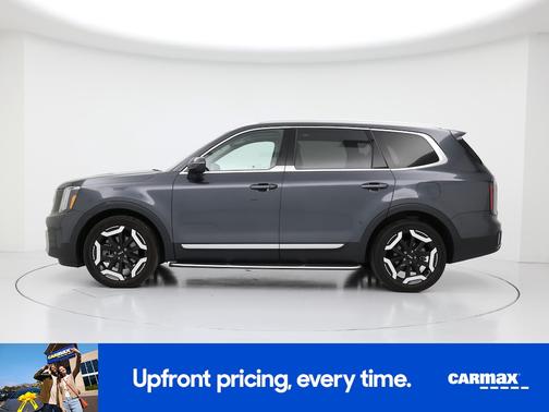 Gray 2023 Kia Telluride EX