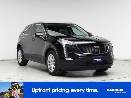 Black 2023 Cadillac XT4 Luxury