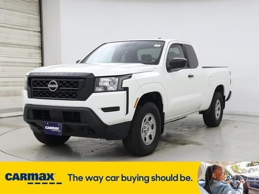 2022 Nissan Frontier S