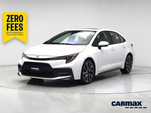 White 2020 Toyota Corolla SE