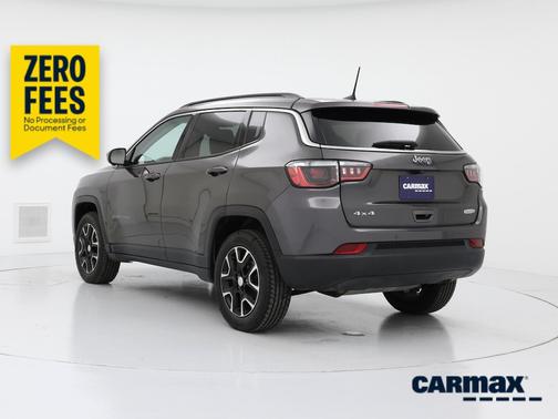 Gray 2022 Jeep Compass Latitude