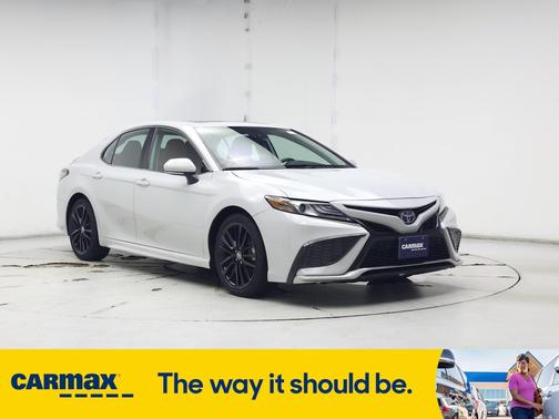 2023 Toyota Camry Hybrid XSE
