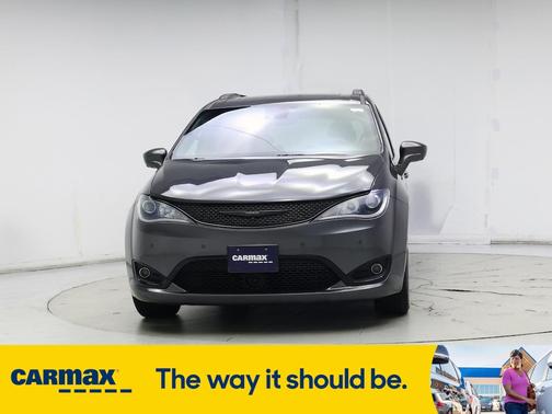 2020 Chrysler Pacifica 35th Anniversary