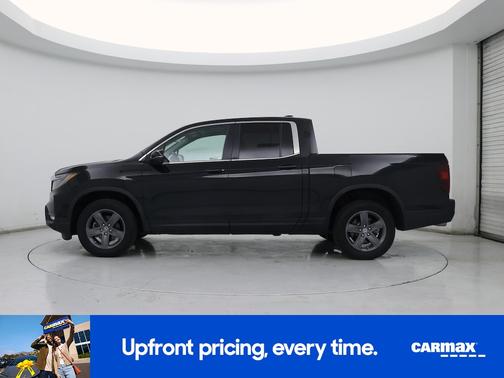 Black 2023 Honda Ridgeline RTL