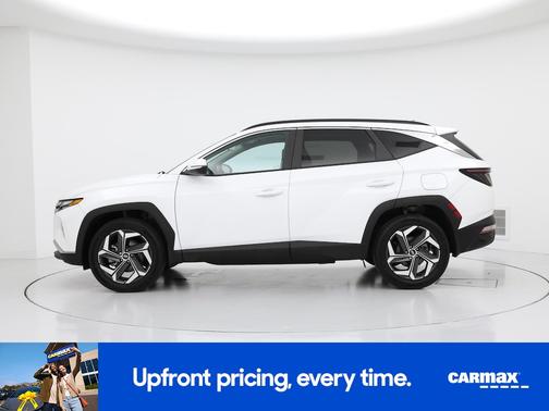White 2023 Hyundai TUCSON SEL