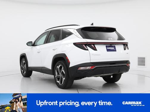 White 2023 Hyundai TUCSON SEL