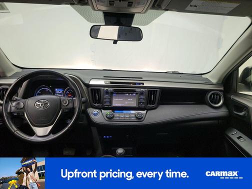 2017 Toyota RAV4 Hybrid XLE