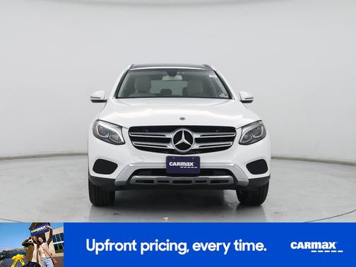White 2019 Mercedes-Benz GLC 300