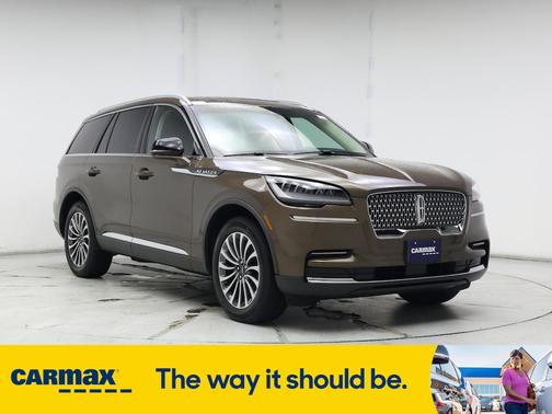 2022 Lincoln Aviator Standard