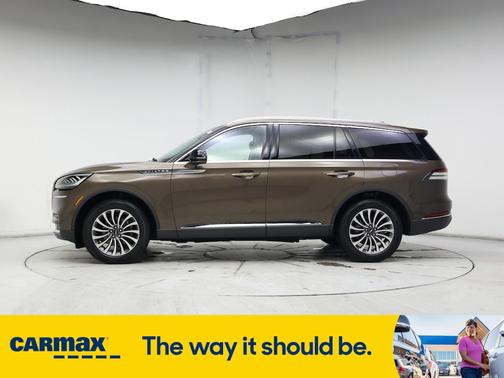 2022 Lincoln Aviator Standard