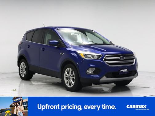 Blue 2017 Ford Escape SE