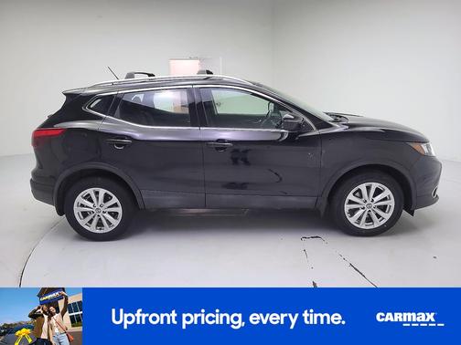 Black 2019 Nissan Rogue Sport SV