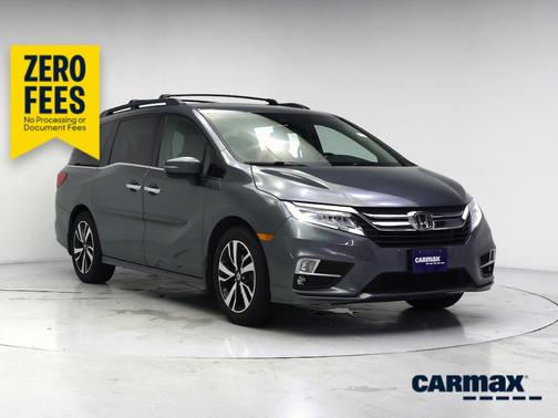 Green 2018 Honda Odyssey Elite