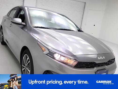 Gray 2023 Kia Forte LXS