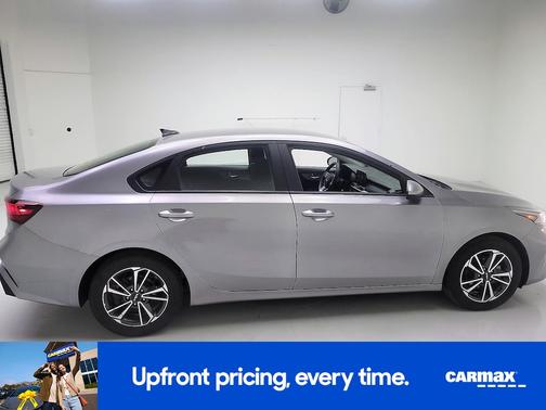Gray 2023 Kia Forte LXS