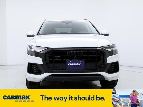 2021 Audi Q8 Premium