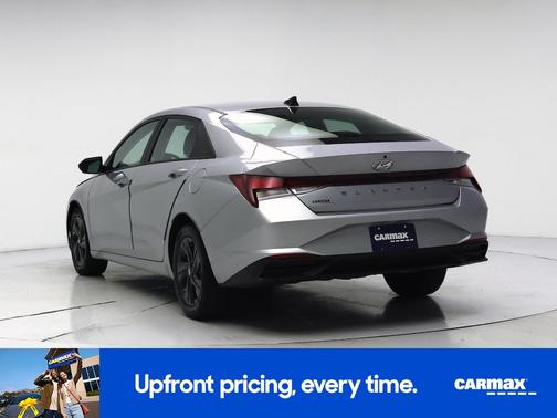 Silver 2022 Hyundai ELANTRA SEL