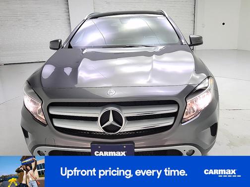 Gray 2017 Mercedes-Benz GLA 250