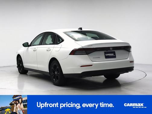 White 2025 Honda Accord SE