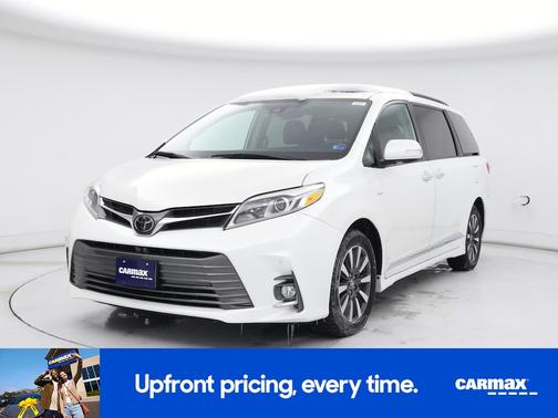 2020 Toyota Sienna XLE