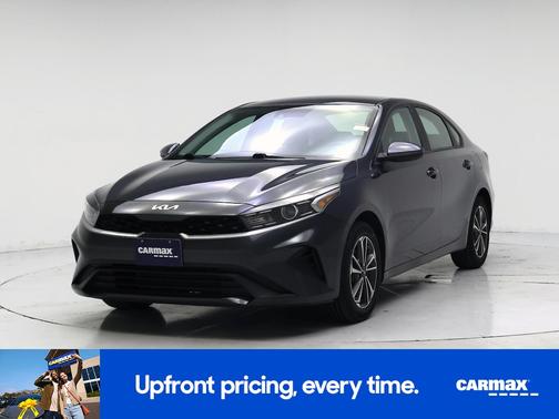 Gray 2024 Kia Forte LXS
