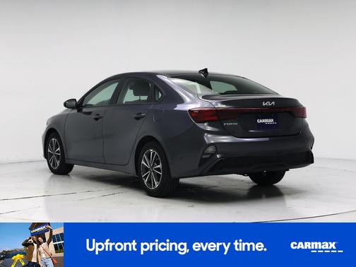 Gray 2024 Kia Forte LXS
