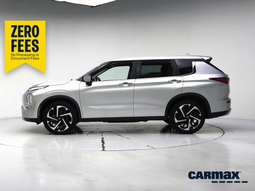 Silver 2022 Mitsubishi Outlander SE