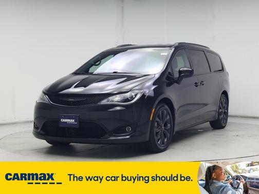 2019 Chrysler Pacifica Touring Plus