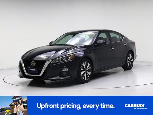 Blue 2019 Nissan Altima SL