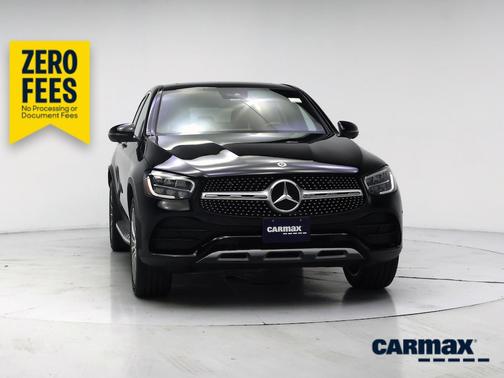 Black 2022 Mercedes-Benz GLC 300