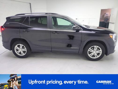 Black 2022 GMC Terrain SLE