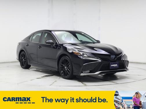 2022 Toyota Camry Hybrid XSE