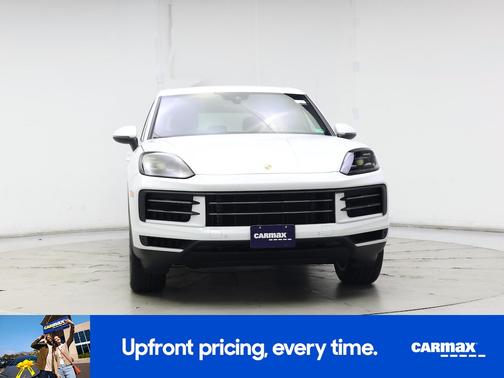 2024 Porsche Cayenne Base (Tiptronic)
